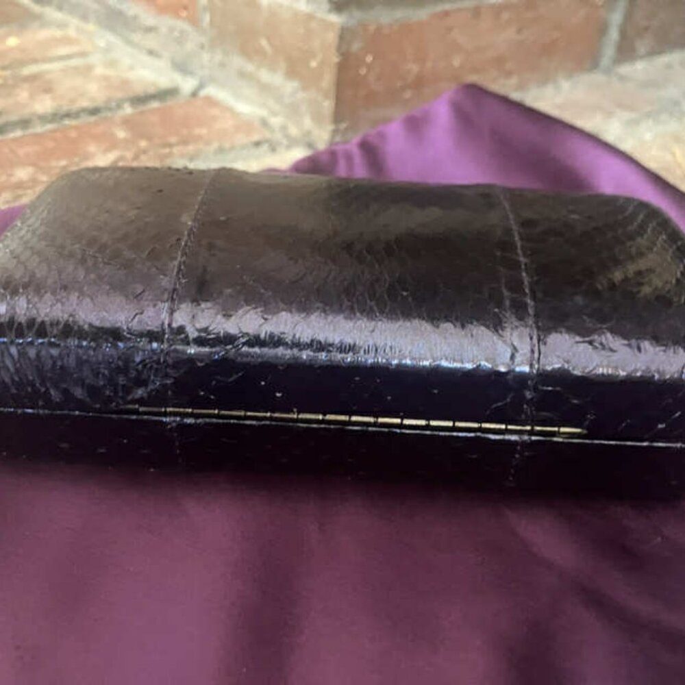 Koture Purple Snakeskin Clutch - Picture 5 of 6
